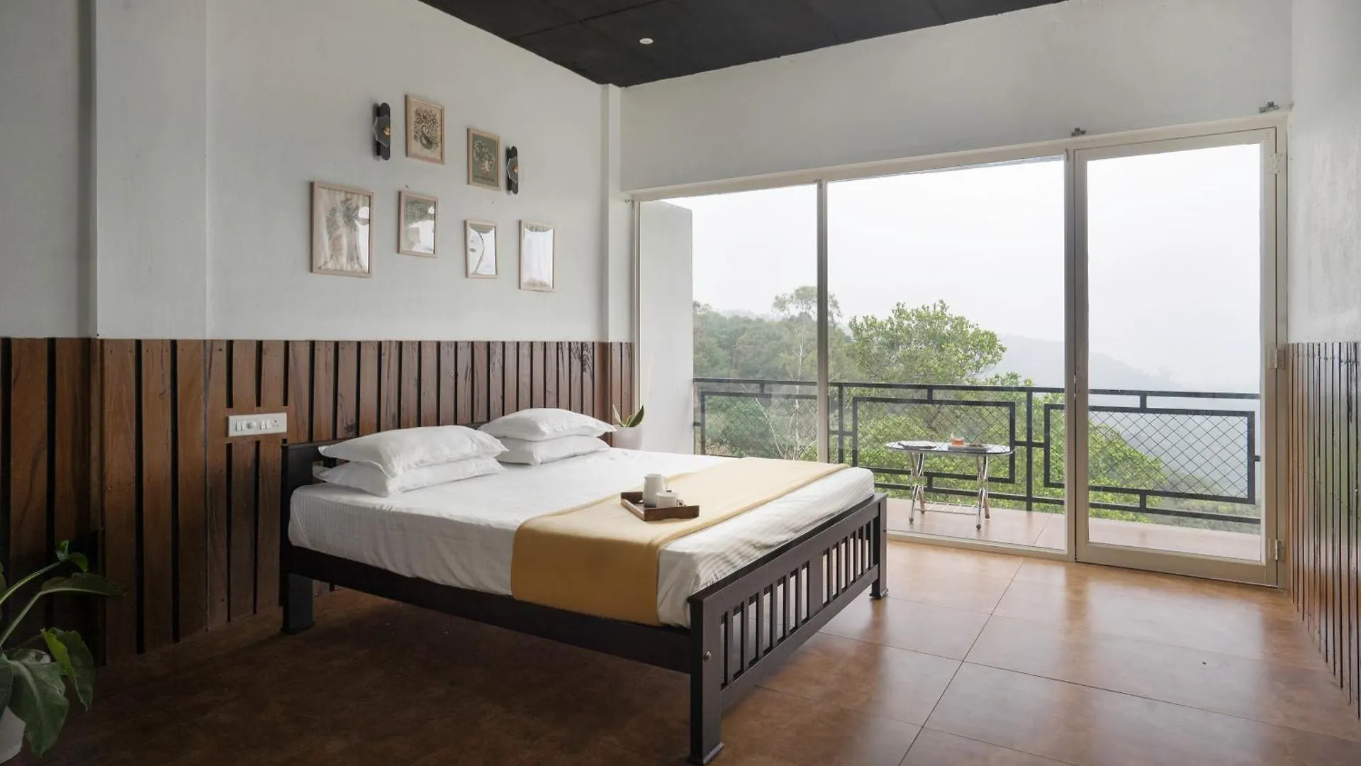 Hill View Homestay Pīrmed