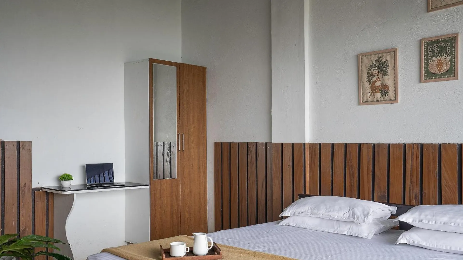 Hill View Homestay Pīrmed